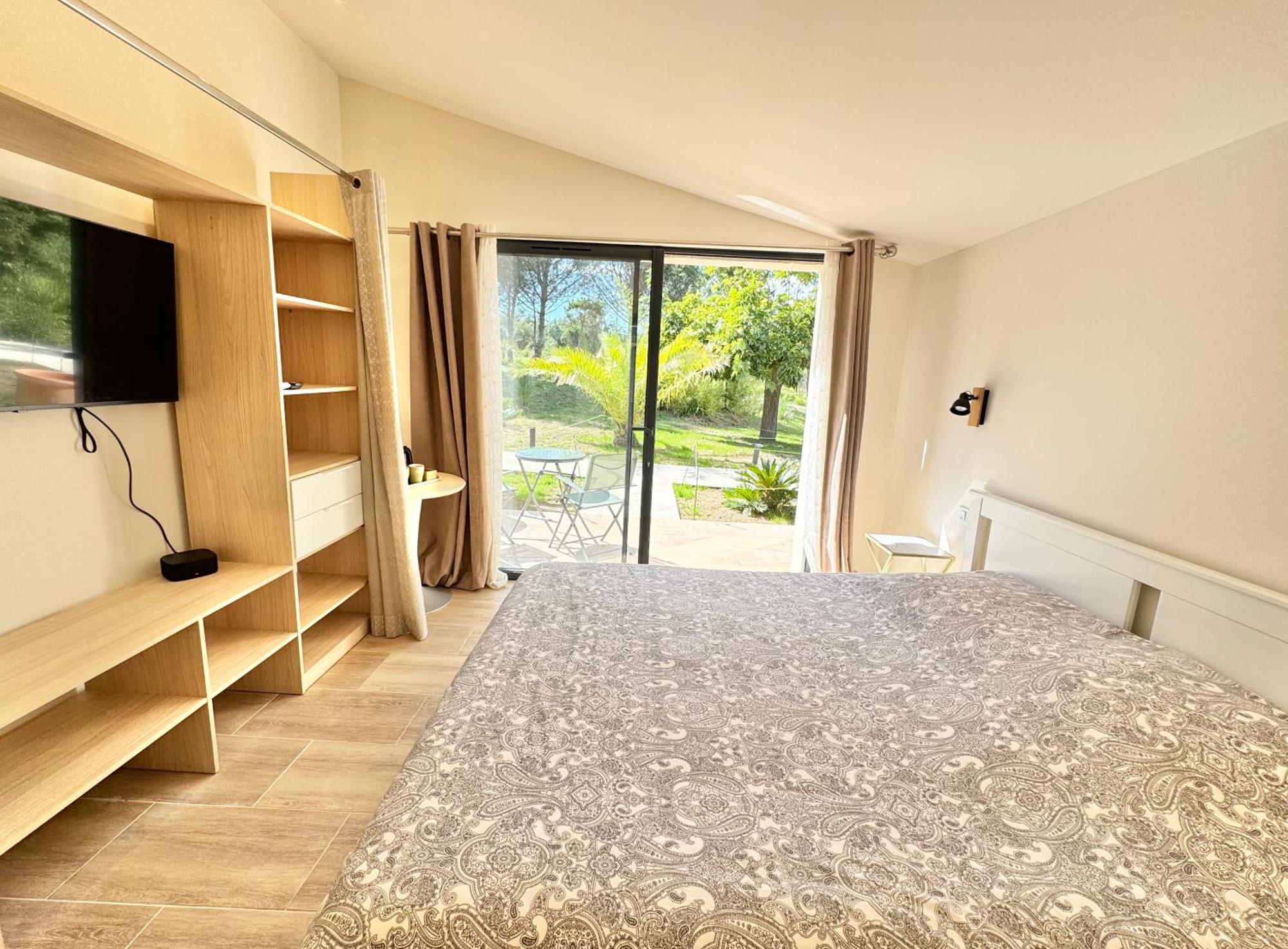 Villa La Source 83 - Room Close To St Tropez 孔格林 外观 照片